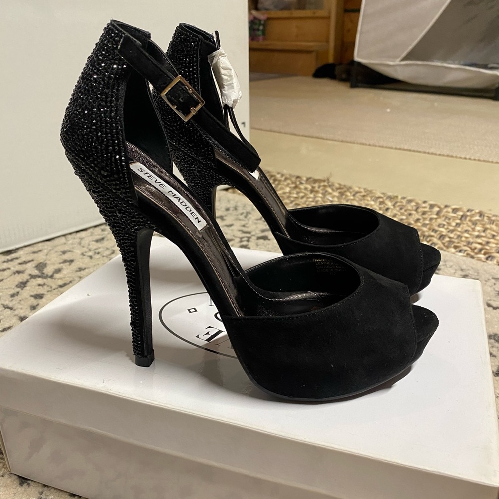 Steve Madden Haadly Black Suede 7.5